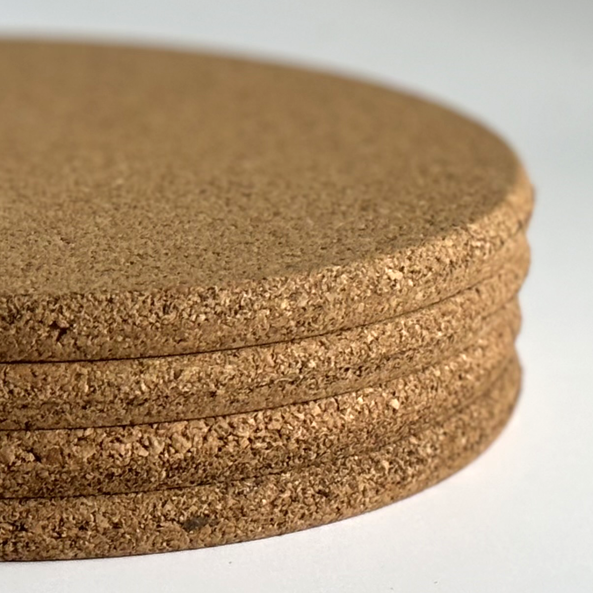 Nahaufnahme des Korkuntersetzer-Vierer-Sets.